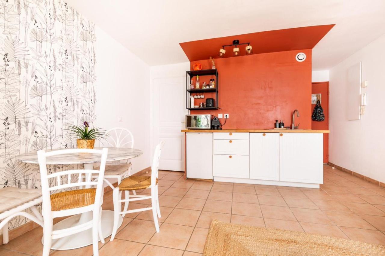 Coquet Appartement Typique Du Panier Marseille Eksteriør billede